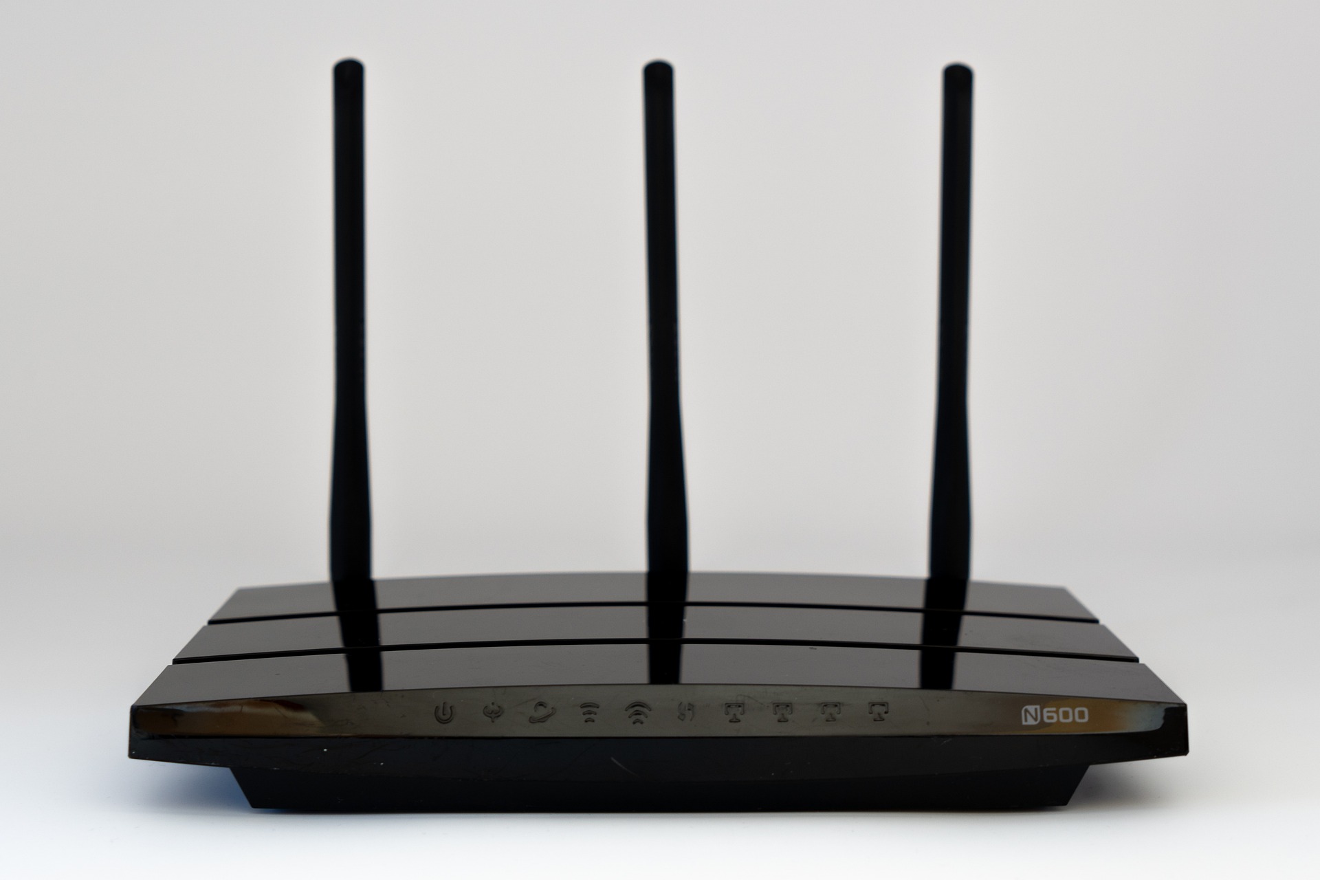 Како да побољшате Wi-Fi конекцију у кући: решења која заиста раде и уклањају проблем са интернетом